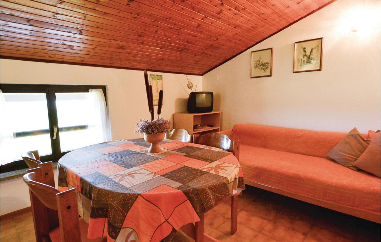 Amazing Apartment In Secovlje With Kitchen Zewnętrze zdjęcie
