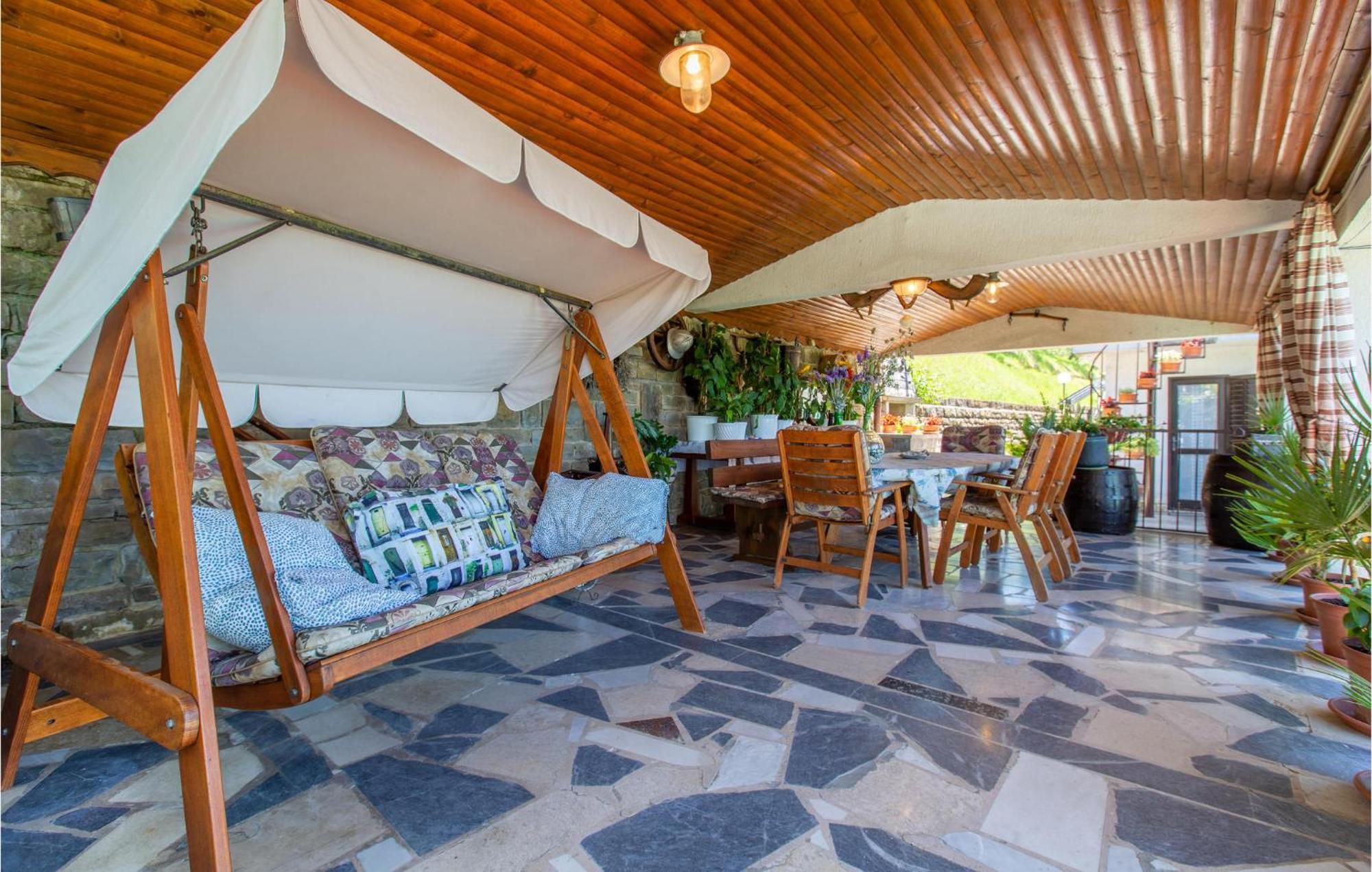 Amazing Apartment In Secovlje With Kitchen Zewnętrze zdjęcie